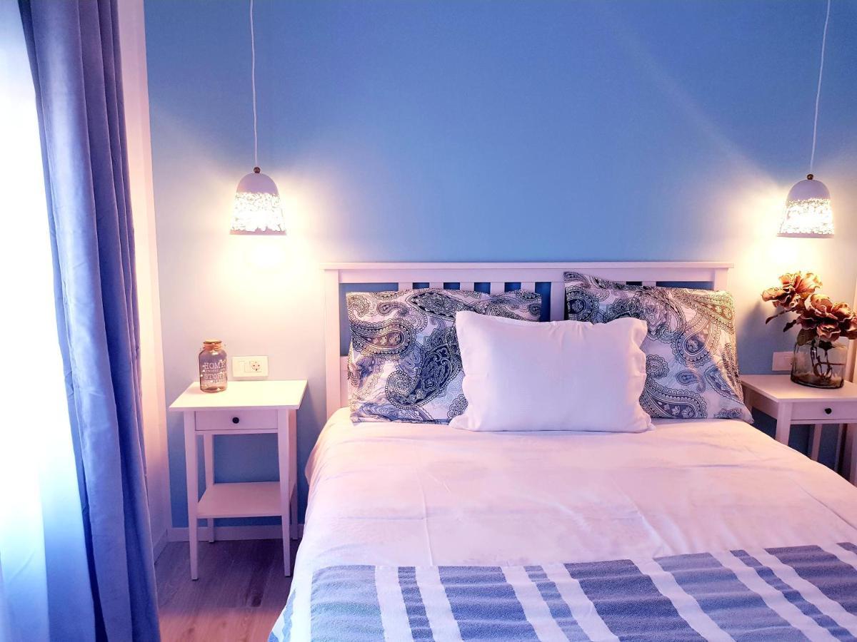Apartment Sea View Ровинь Экстерьер фото
