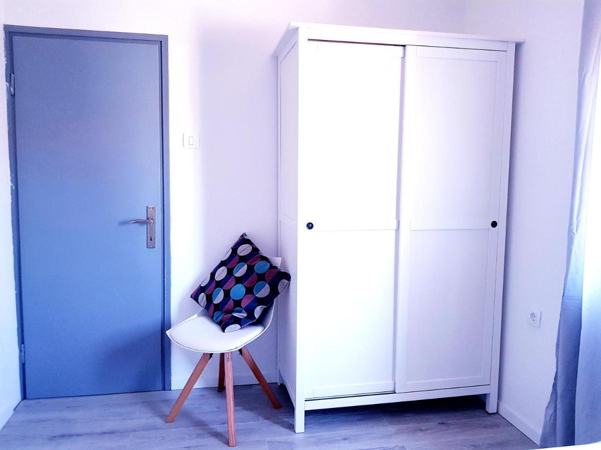 Apartment Sea View Ровинь Экстерьер фото